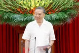 Đổi mới phương thức lãnh đạo của Đảng để làm cho đất nước phát triển bền vững
