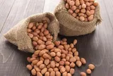Loại hạt nhiều người ăn mỗi ngày, nhưng có 7 nhóm người càng ăn càng hại sức khỏe
