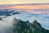 Trung Quốc: Tuyển người ngắm mây lương 200 triệu đồng/tháng, bao ăn ở