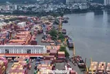 TPHCM xoay trục gần 100 cảng biển thế nào?
