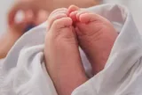 Đã có 4 con, người phụ nữ tiếp tục sinh 4 bé gái cùng trứng theo cách hoàn toàn tự nhiên