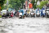 Hà Nội lý giải nguyên nhân ngõ 42 Giang Văn Minh ngập tới 40cm, nước rút chậm