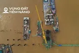 Ngắm đại công trường xây cầu 16.000 tỷ ở trung tâm Hà Nội: Quy tụ 100 máy móc, hơn 500 nhân sự, dùng lượng thép gấp 5 cầu Long Biên