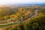 Việt Nam sở hữu một khu vực cao 1.200m so với mực nước biển, không khí mát mẻ quanh năm ví như “Đà Lạt thu nhỏ”, được đề xuất xây thêm khách sạn 5 sao sau khi Sun Group đổ bộ