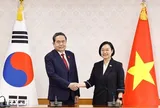 Chủ tịch Quốc hội Trần Thanh Mẫn hội kiến Thủ tướng Hàn Quốc Han Seong Sook