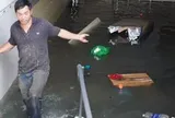 Hầm khu biệt thự ở TPHCM ngập sâu: 'Ai ngờ nước dữ dằn đến thế'