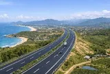 Tin mới nhất về tuyến cao tốc dài 125km, vốn hơn 33.500 tỷ đồng, có 9 nút giao và 63 cây cầu, kết nối trực tiếp Tây Nguyên với biển