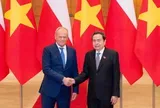 Chủ tịch Quốc hội Trần Thanh Mẫn hội kiến Thủ tướng Cộng hòa Ba Lan