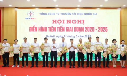 EVNNPT: Phong trào thi đua tạo động lực đổi mới, phát triển