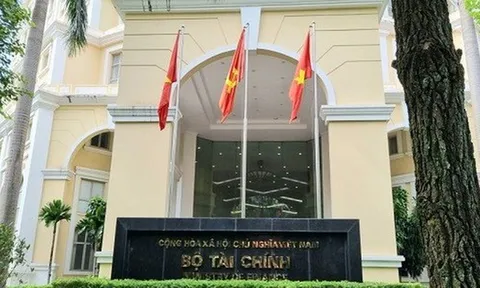 Bộ Tài chính hướng dẫn việc xử lý trụ sở, nhà đất công sau sắp xếp đơn vị