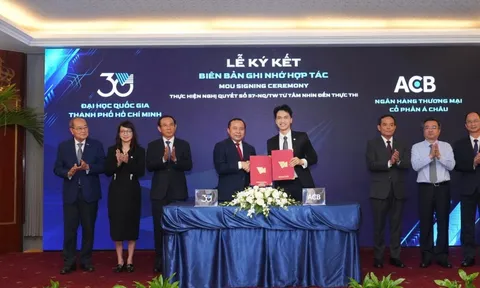 ACB và Đại học Quốc gia TPHCM hợp tác để cùng kiến tạo hệ sinh thái đổi mới từ mô hình 'Nhà nước-Nhà trường-Doanh nghiệp'