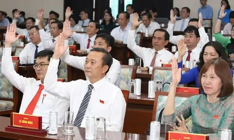 Ngày khai sinh nhiều quyết sách