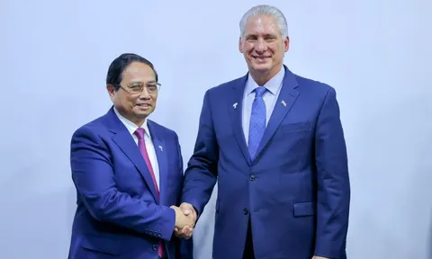 Thủ tướng Phạm Minh Chính hội kiến Bí thư thứ nhất, Chủ tịch nước Cuba