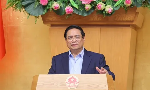 Thủ tướng yêu cầu kiểm soát chặt giá vàng, giá USD