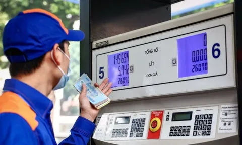 Tin không vui cho các ‘ông lớn’ xăng dầu