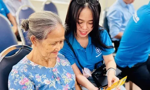 Đề xuất tăng mức hưởng BHYT lên 100% cho người hưởng trợ cấp hưu trí xã hội