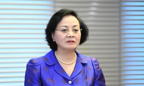 Bộ trưởng Nội vụ: Sẽ điều chỉnh mức lương cơ sở, phụ cấp cho phù hợp