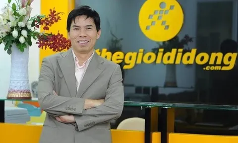 Chuyện gì đang diễn ra tại Thế giới Di động của đại gia Nguyễn Đức Tài?