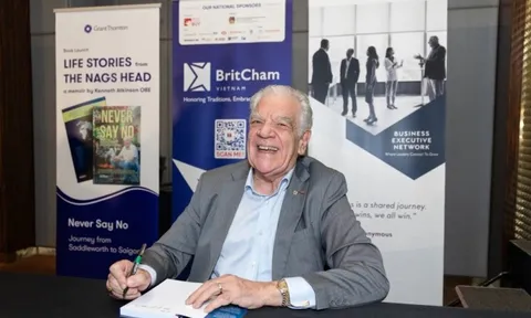 000001: Mã số căn cước đặc biệt của doanh nhân Anh dành trọn sự nghiệp 36 năm cho Việt Nam, nghỉ hưu vẫn làm việc 5 ngày/tuần