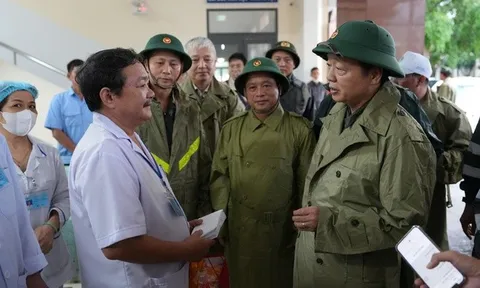 Phó Thủ tướng Trần Hồng Hà: Quyết liệt thực hiện phương châm 4 tại chỗ, mở rộng phạm vi sơ tán