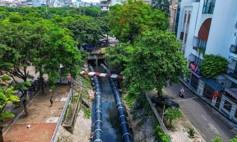 Hà Nội chi 869 tỷ đồng xây công trình khẩn cấp để bổ cập nước sông Tô Lịch và chống ngập