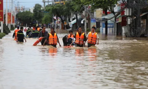 Thông báo Kết luận của Bộ Chính trị về khắc phục hậu quả mưa, lũ đặc biệt lớn ở miền Trung