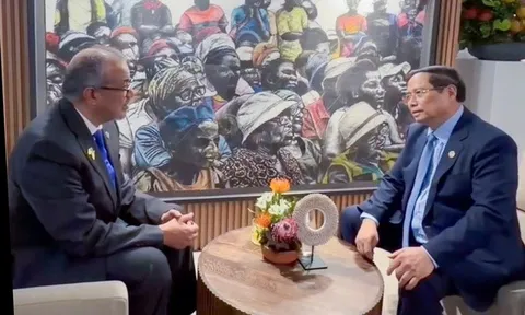 Thủ tướng đề nghị WHO hỗ trợ phòng ngừa dịch bệnh sau bão lũ lịch sử