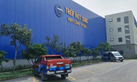 Sàn chứng khoán đón thêm 1 doanh nghiệp thép vào ngày 15/12, giá tham chiếu 10.100 đồng