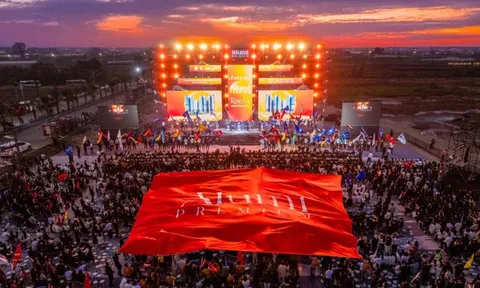 Hơn 6.000 sales dự Kick-off tổ hợp đầu tiên tại đô thị khoáng nóng Alluvia City