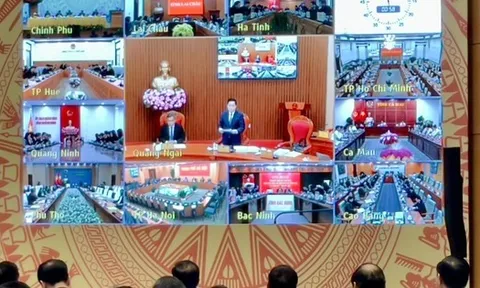 Khai mở động lực mới, kiên định mục tiêu tăng trưởng 2 con số