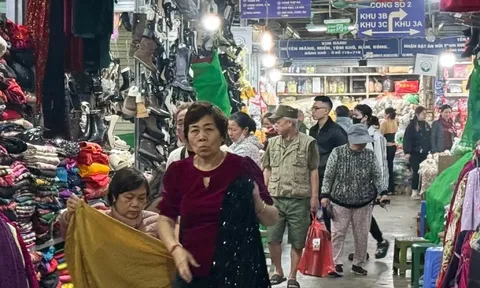 Xóa bỏ thuế khoán: Hộ kinh doanh vừa lúng túng sổ sách, vừa lo bị phạt