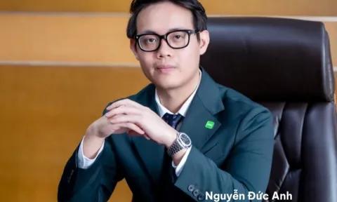 Chủ tịch sở hữu nghìn tỷ trẻ nhất sàn chứng khoán muốn bán ra lượng lớn cổ phiếu thu về 320 tỷ đồng