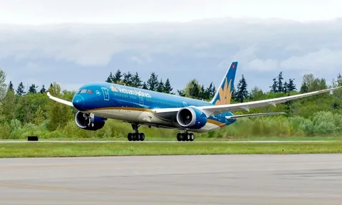 Máy bay Vietnam Airlines quay đầu khẩn cấp: Lý do phía sau khiến hàng trăm hành khách đồng loạt im lặng, không một lời phàn nàn