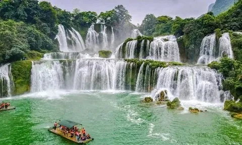 Tập đoàn xây dựng hàng đầu Trung Quốc cùng Vingroup xây cầu Tứ Liên muốn đầu tư vào Cao Bằng