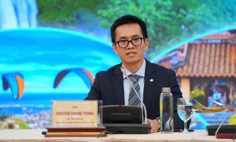 Phó Tổng Giám đốc Vietnam Airlines: “Hành trình của hành khách bắt đầu từ website”