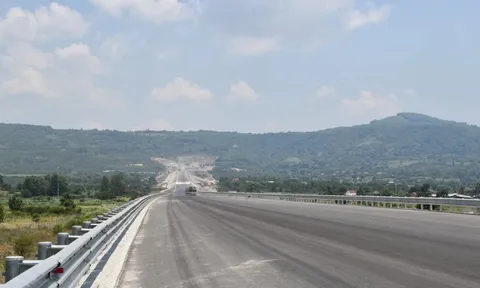 Đề xuất dừng thông xe cao tốc Chí Thạnh - Vân Phong dịp Tết