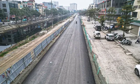 Diện mạo mới của đoạn đường từng chi chít ‘ổ voi, ổ gà’ ở Hà Nội