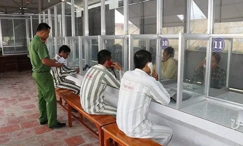 Bộ Công an đề xuất phạm nhân được gọi video call, nhận tiền gửi từ người thân qua mã QR