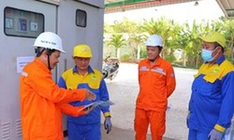 Nắng nóng tiếp tục gia tăng: EVNSPC cảnh báo hoá đơn tiền điện tăng cao