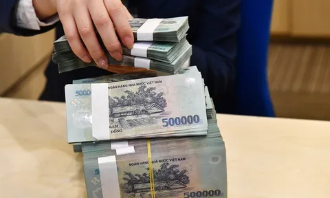 Lương cơ sở tăng lên 2,53 triệu đồng/tháng: Những ai sẽ được hưởng?