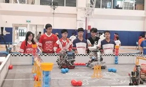 3 đội robotics của Việt Nam chinh phục VEX World Championship 2026