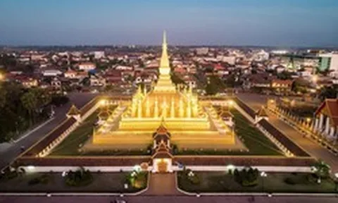 Kỳ lạ láng giềng phía Tây Việt Nam, không có biển nhưng lại có cảng biển