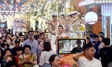 2 ngày đầu kỳ nghỉ lễ, du lịch Quảng Ninh đạt doanh thu 1.860 tỉ đồng
