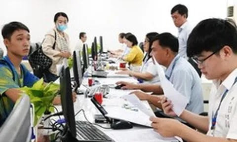 Chế độ khi công chức tự nguyện xin thôi việc