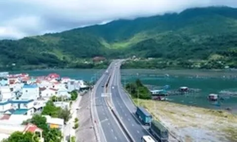 Huế nghiên cứu đầu tư xây thêm cầu vượt đường sắt