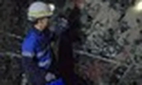 Không phải đất hiếm, Hàn Quốc bất ngờ nối lại khai thác một loại khoáng sản sau 3 thập kỷ: Giá tăng gấp 5 lần chỉ trong 1 năm, Việt Nam đang đứng thứ 2 thế giới