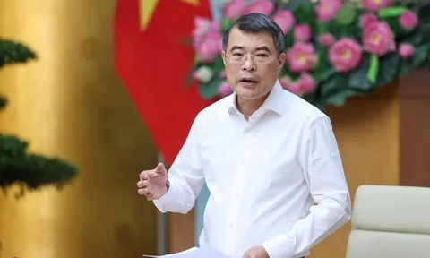 Kịp thời khen thưởng nơi xử lý được những điểm nóng từ sớm, từ xa