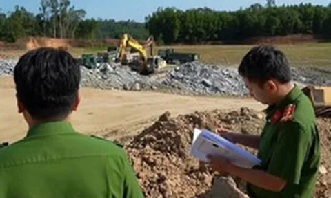 Thu lợi bất chính từ khai thác mỏ đất, Chủ tịch HĐQT cùng giám đốc bị khởi tố