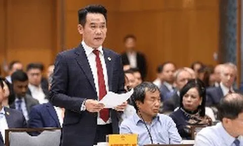 Gặp Thủ tướng, ông Đặng Hồng Anh kiến nghị rà soát chính sách tiền thuê đất khi nhiều nơi tăng đột biến tới 35 lần