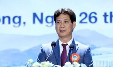 Sáng 26/7 đánh dấu bước ngoặt lịch sử ngành luyện kim Việt Nam: Đại gia bí ẩn chi 18.000 tỷ đồng, chấm dứt thời kỳ "chảy máu" bô-xít